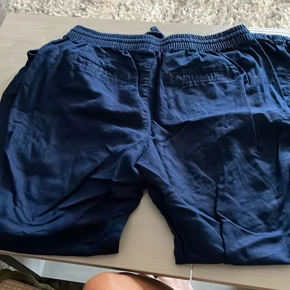 Gap pants. - Picture 5 of 5